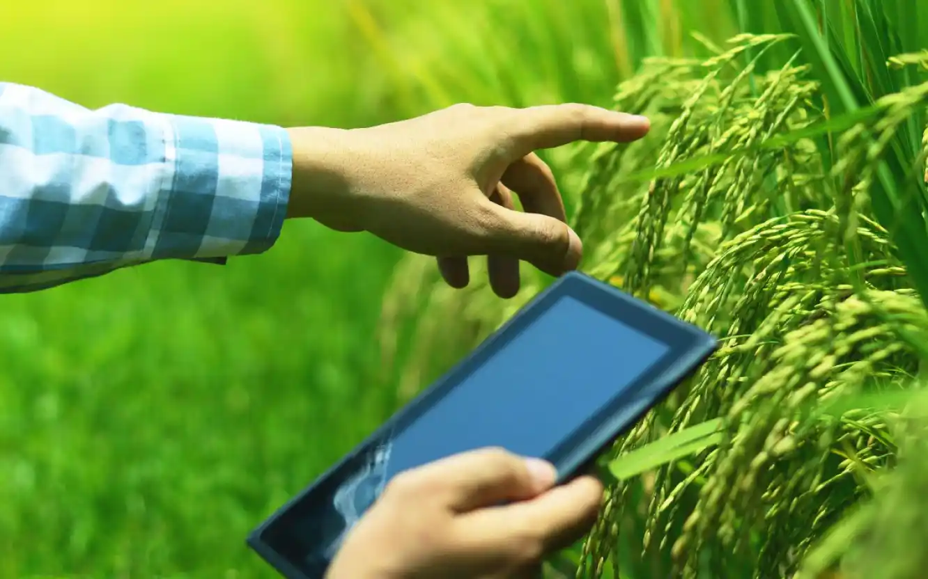 What makes Cropin the preferred partner for Agri input companies